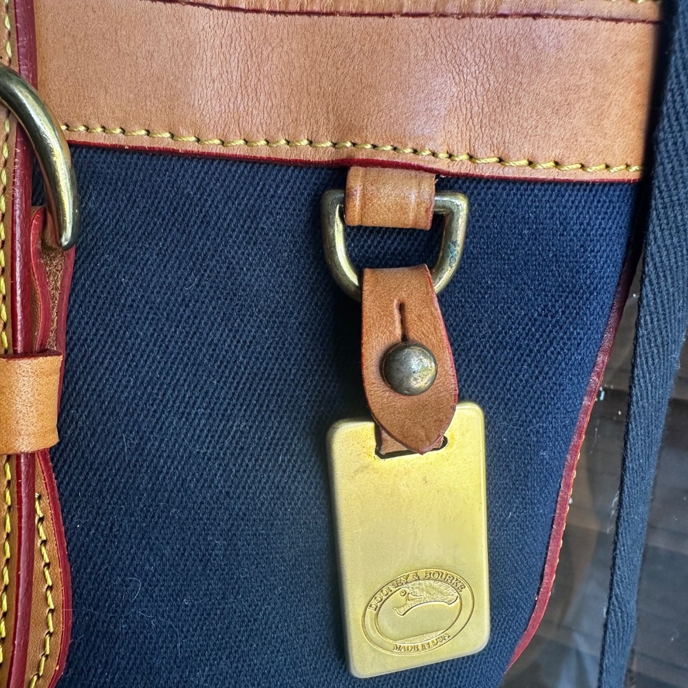 Purse - Picture 3 of 6